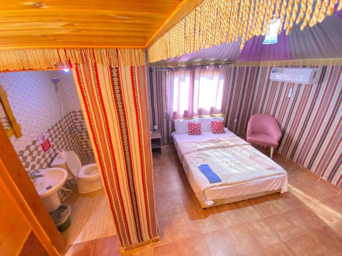 Rum Kingdom Camp Rum vádi Kültér fotó